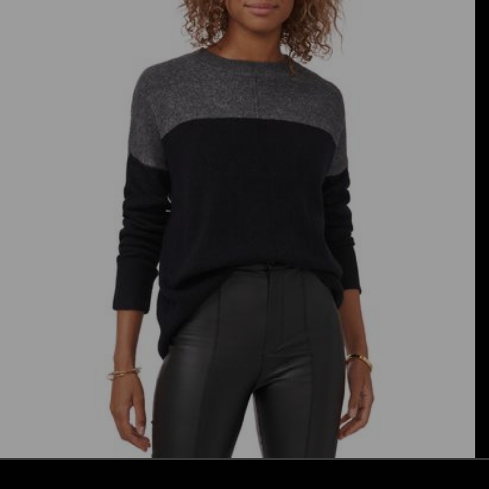 Women's Two-Tone Gray and Black Sweater